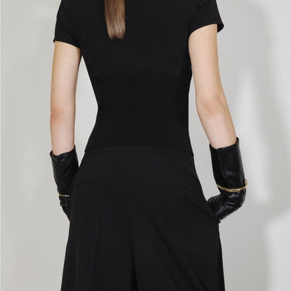 NWT Mango Black Cut-Out Short Sleeve Top - Picture 3 of 8